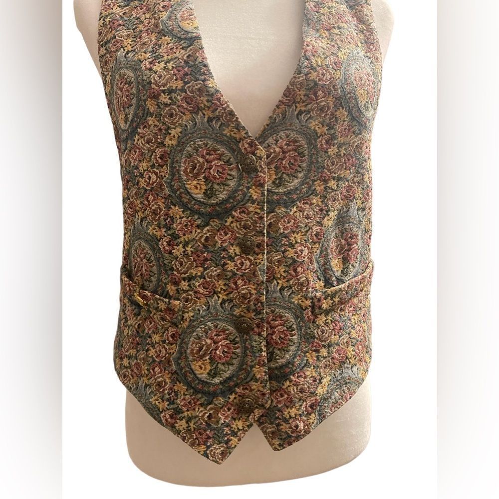 Wrapper Multicolor Patterned Vest - image 2